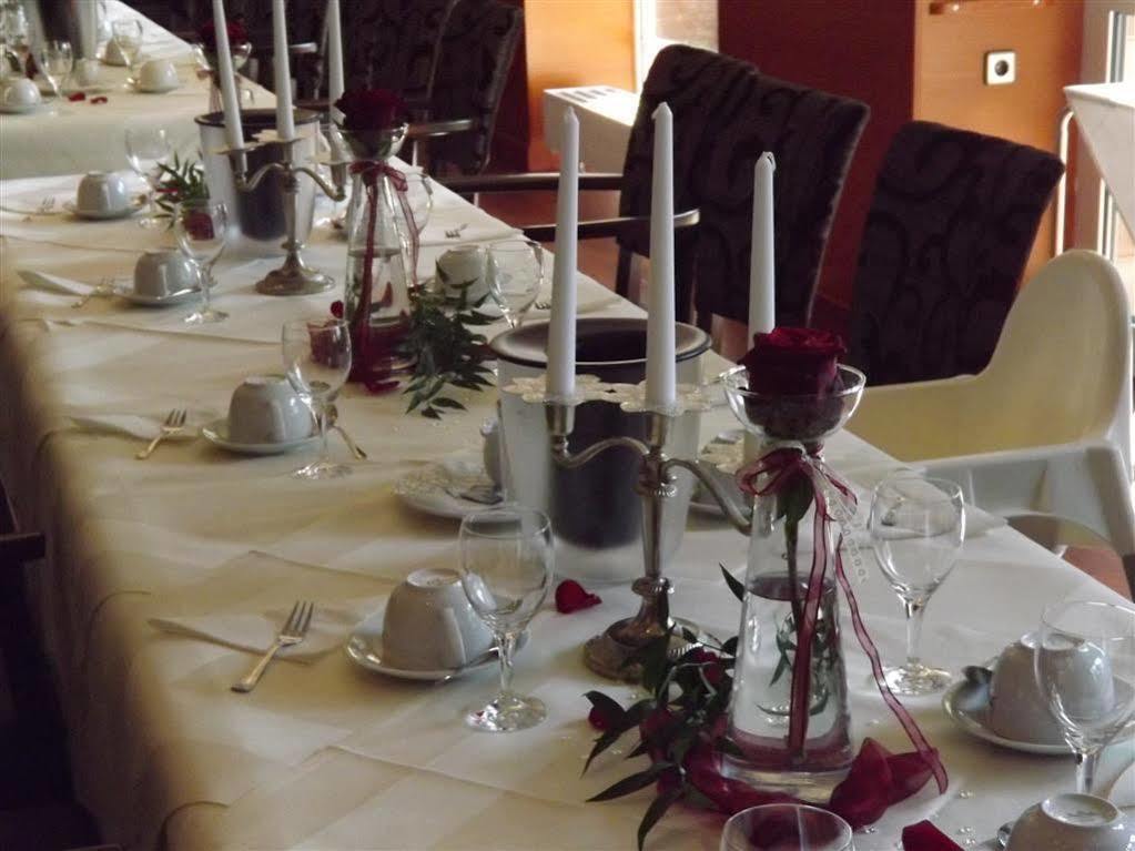 Schlosshotel Hotel