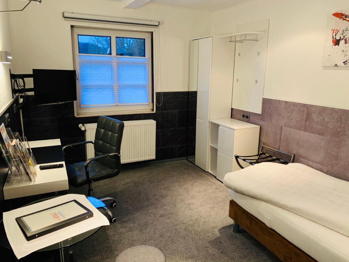 Schlosshotel Hotel 3*